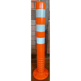 Słupek parkingowy blokujący U-12c | PCV, 75 cm, na stopie, elastyczny, uchylny, pomarańczowy